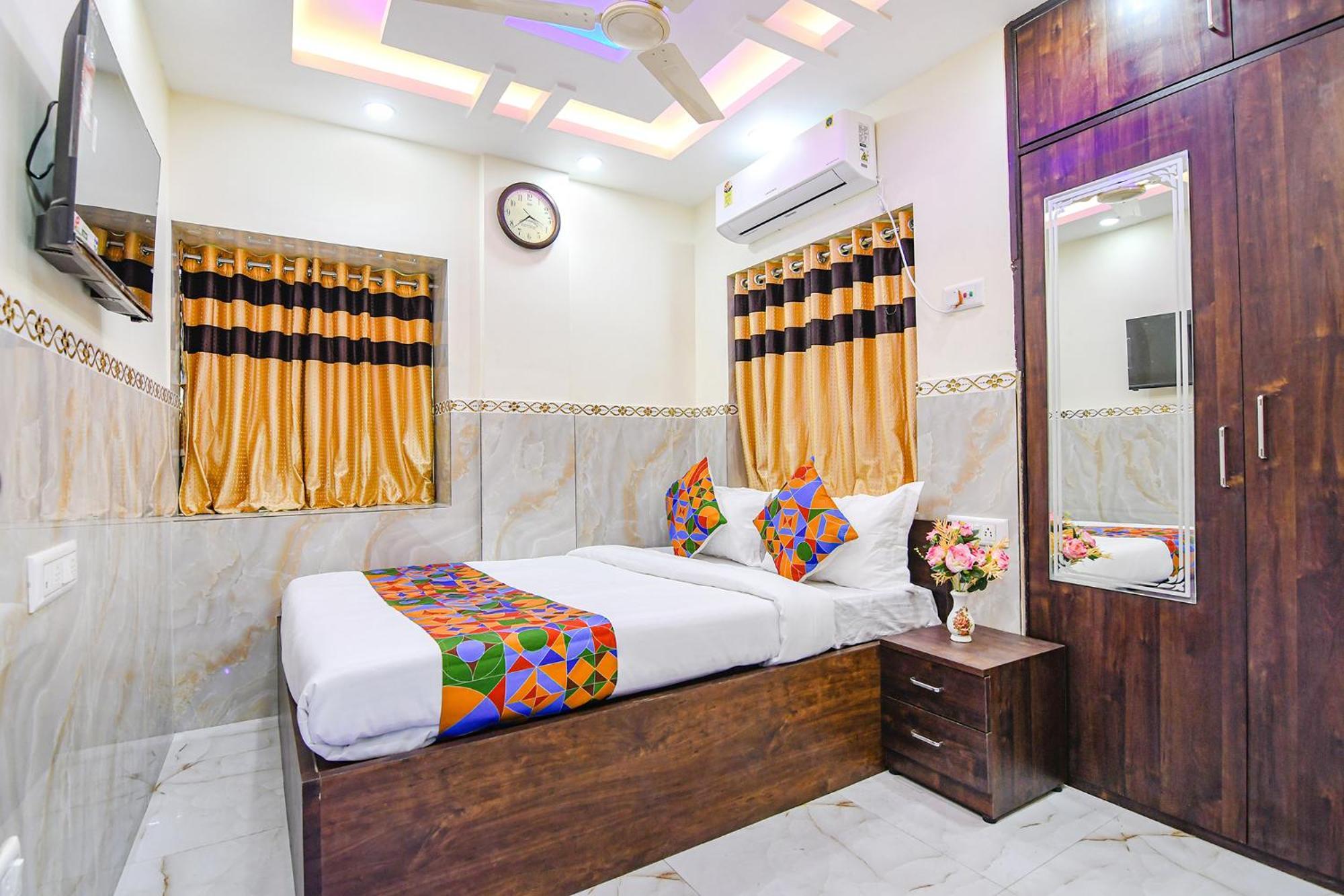 Fabhotel Mn International - Nr Park Circus Hotel *